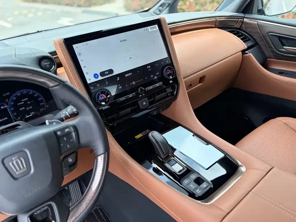 Toyota Vellfire — фото 5
