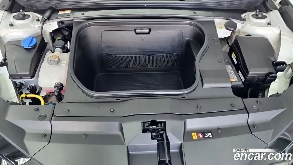 Hyundai Ioniq6 2023 из KR, фото 10