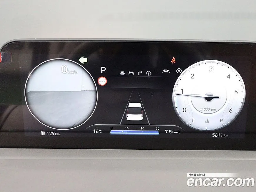 Hyundai Staria — фото 2