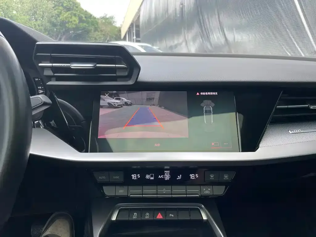Audi A3 2023 из CN, фото 3