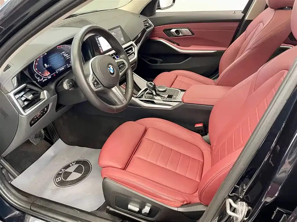 BMW 3 Series 2021 из CN, фото 3