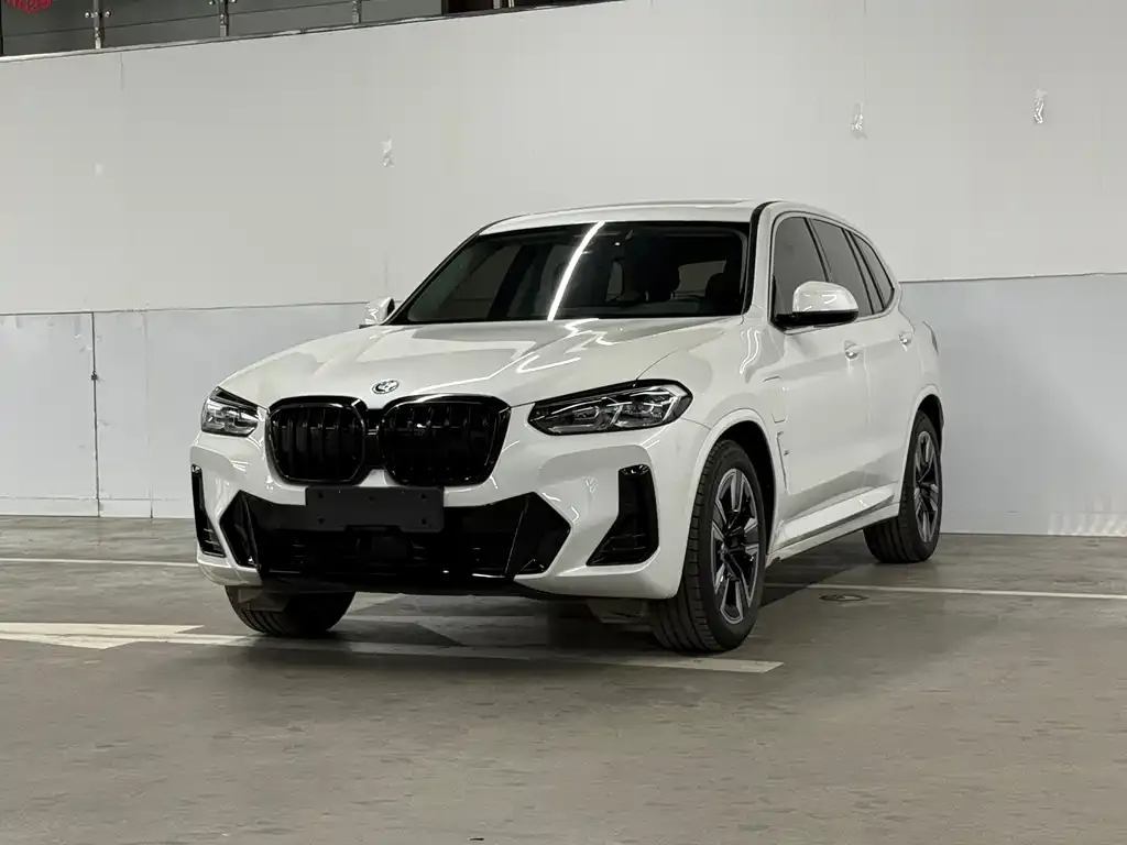 BMW iX3 2025 из CN, фото 1