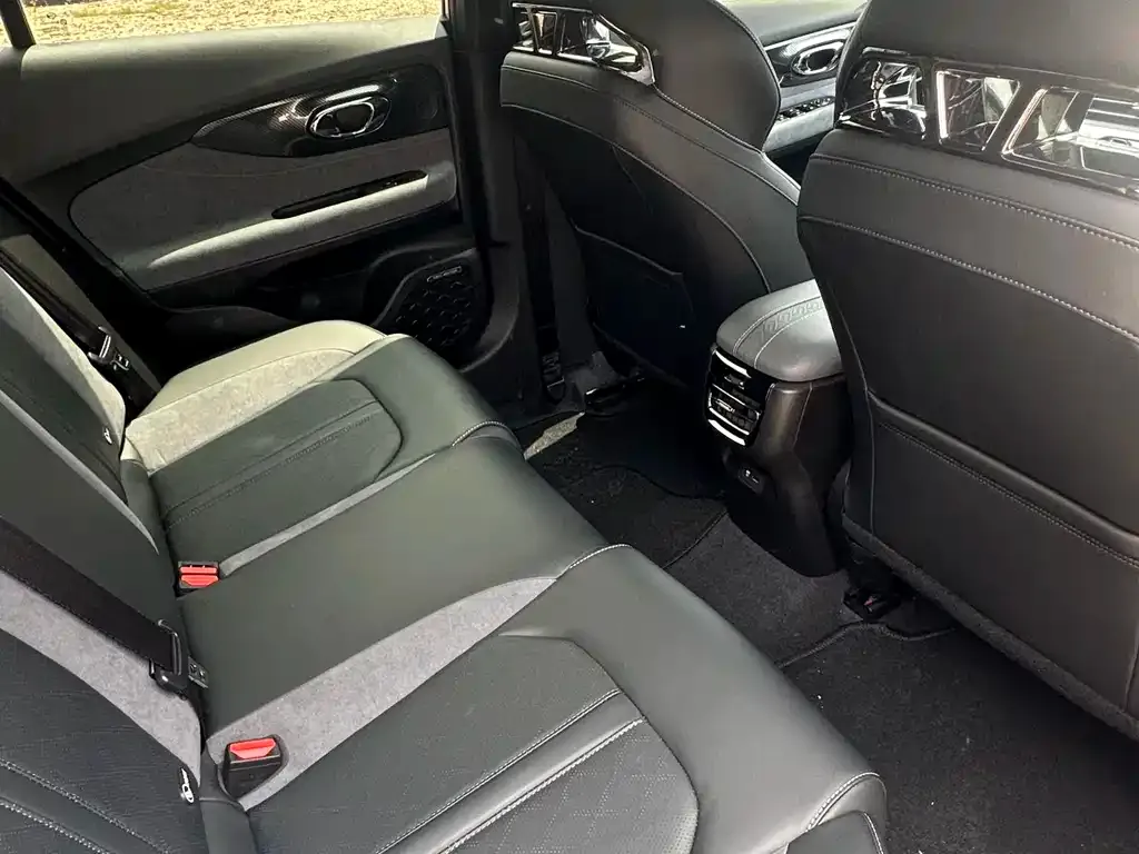 GAC Motor Shadow Leopard — фото 2