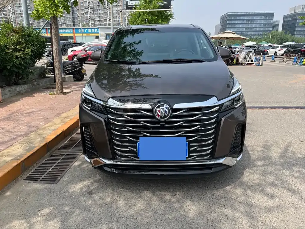 Buick GL8 2025 из CN, фото 3