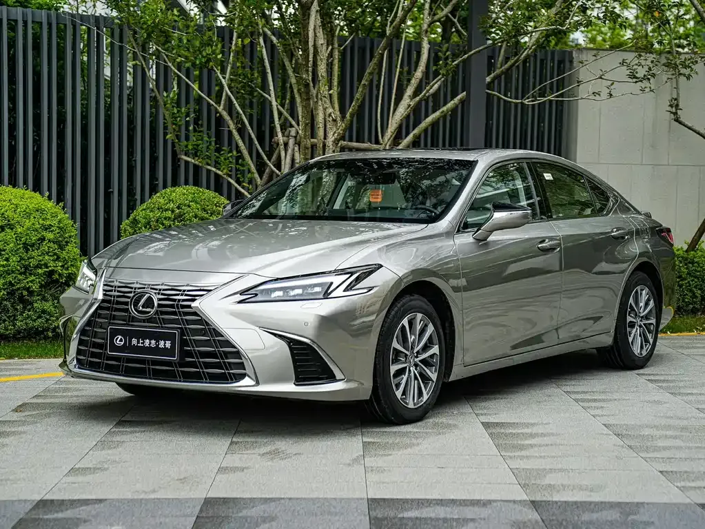 Lexus ES 2025 из CN, фото 1
