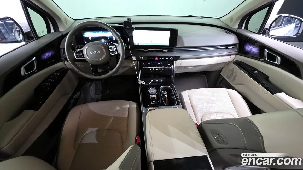 Kia Carnival — фото 9
