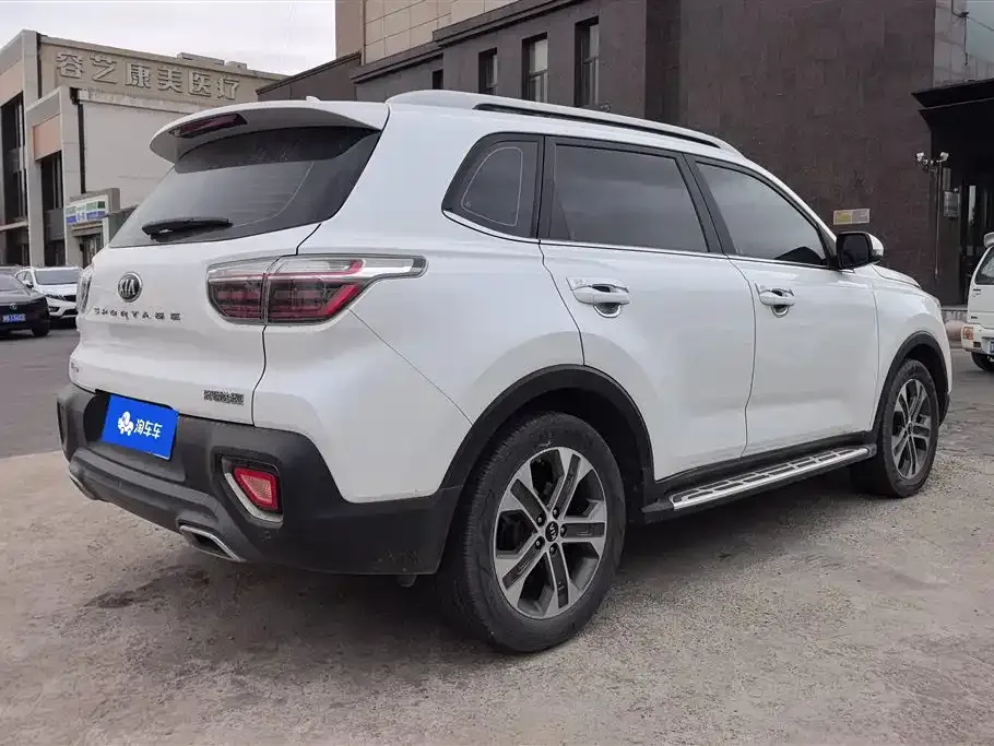 Kia Sportage — фото 5