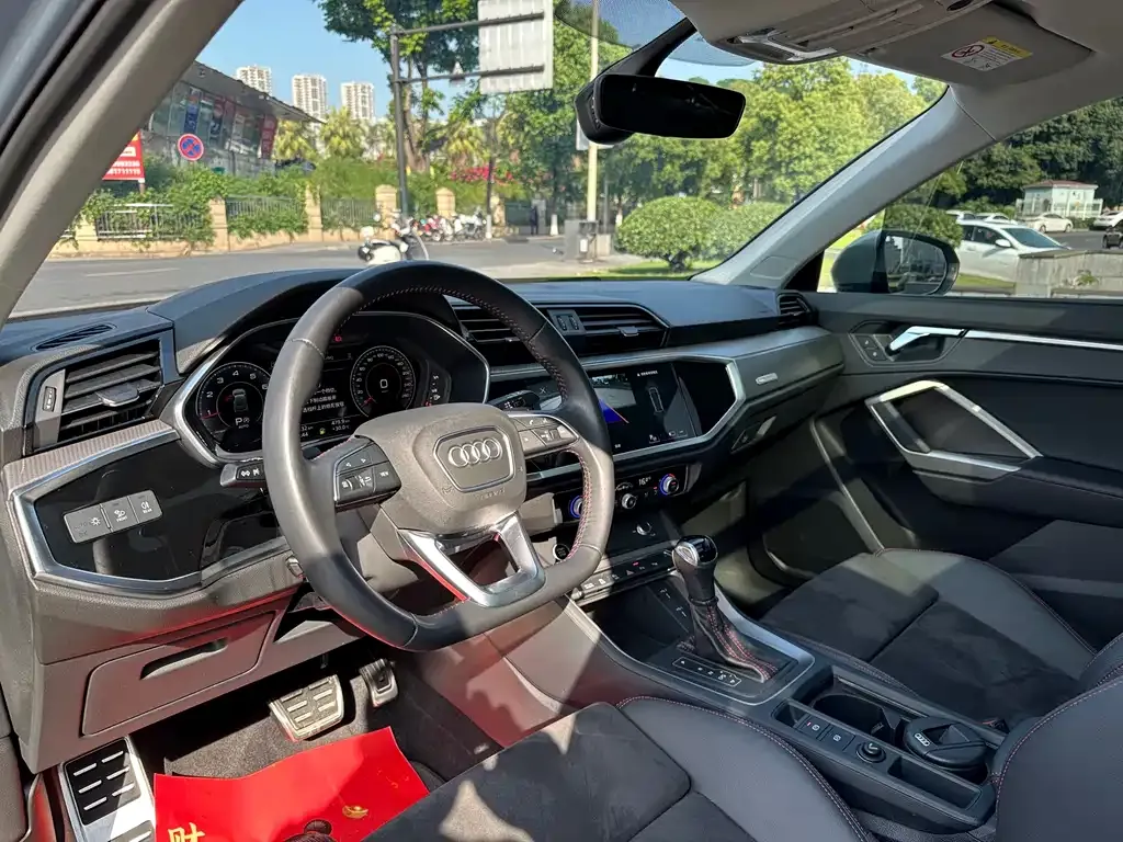 Audi Q3 2022 из CN, фото 4