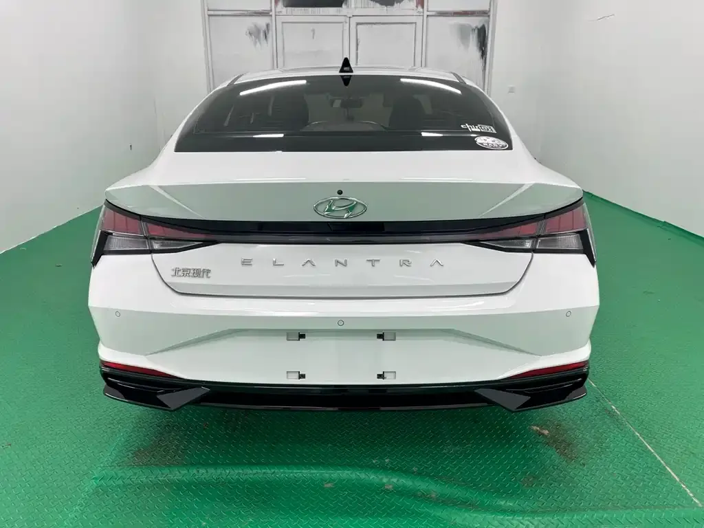 Hyundai Elantra 2023 из CN, фото 6