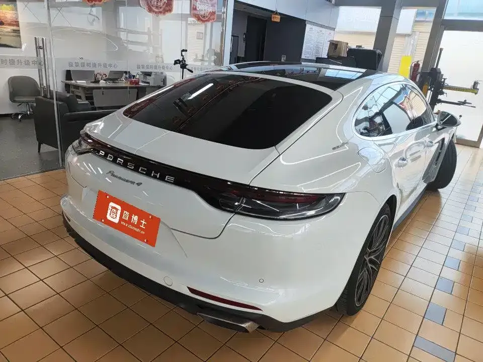 Porsche Panamera 2022 из CN, фото 3