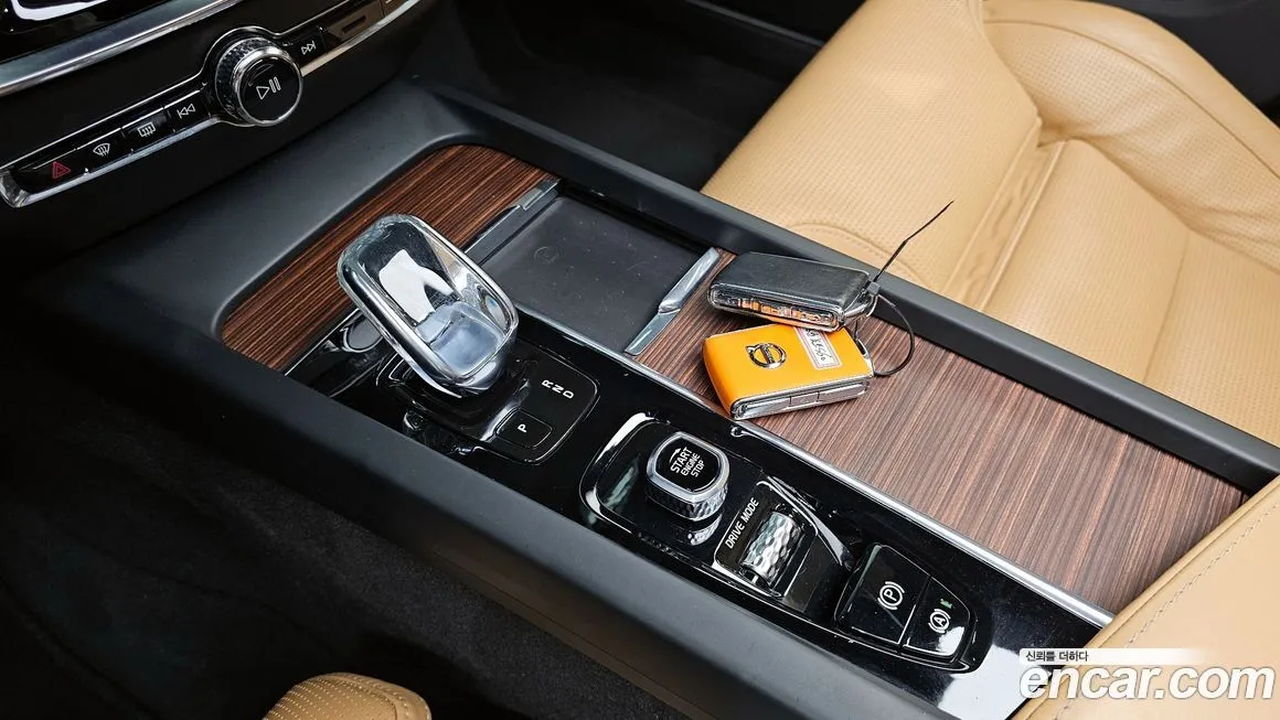 Volvo S60 2021 из KR, фото 8