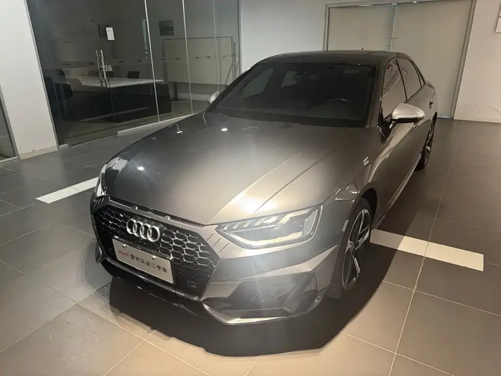 Audi A4L 2024 из CN, фото 1