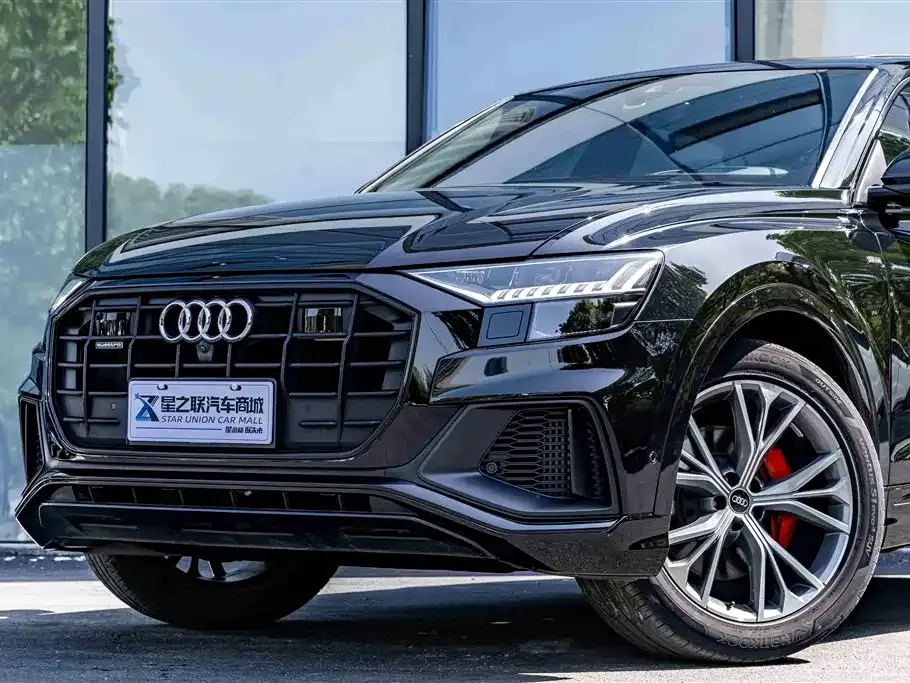 Audi Q8 2022 из CN, фото 2
