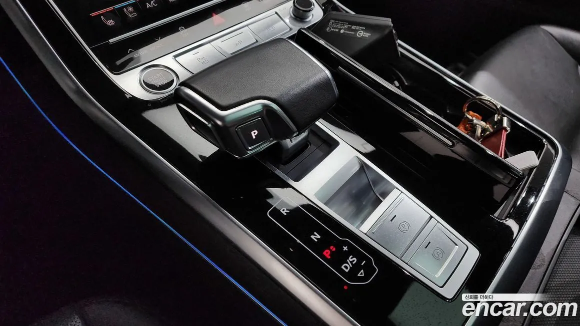 Audi Q7 2023 из KR, фото 7