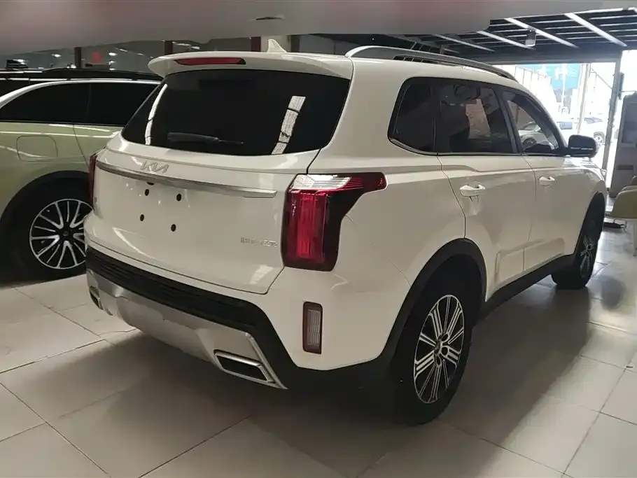 Kia Sportage 2023 из CN, фото 3