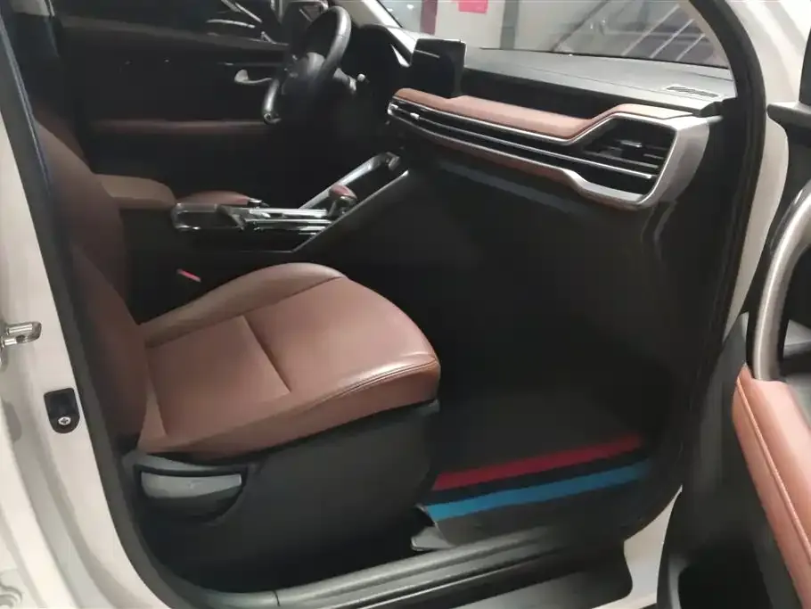 Kia Sportage 2023 из CN, фото 6