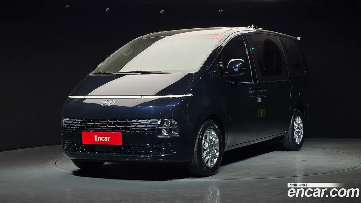 Hyundai Staria 2023 из KR, фото 1