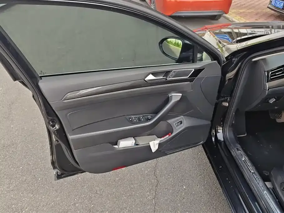 Volkswagen Magotan 2021 из CN, фото 9
