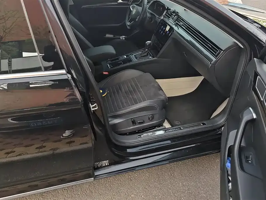 Volkswagen Magotan 2021 из CN, фото 4