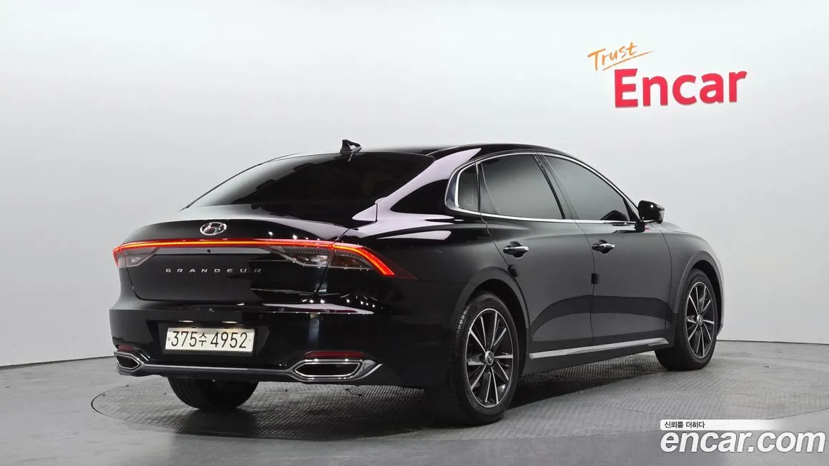 Hyundai Grandeur 2023 из KR, фото 4