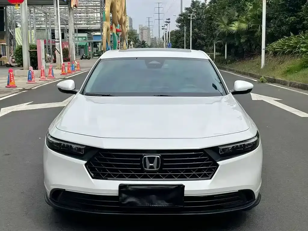 Honda Accord — фото 6