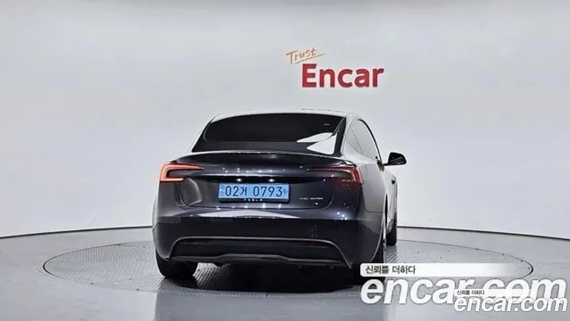 Tesla Model 3 2024 из KR, фото 3