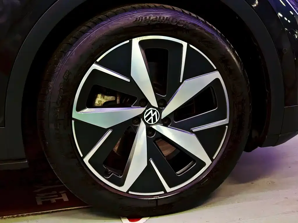 Volkswagen ID.4 Crozz — фото 8