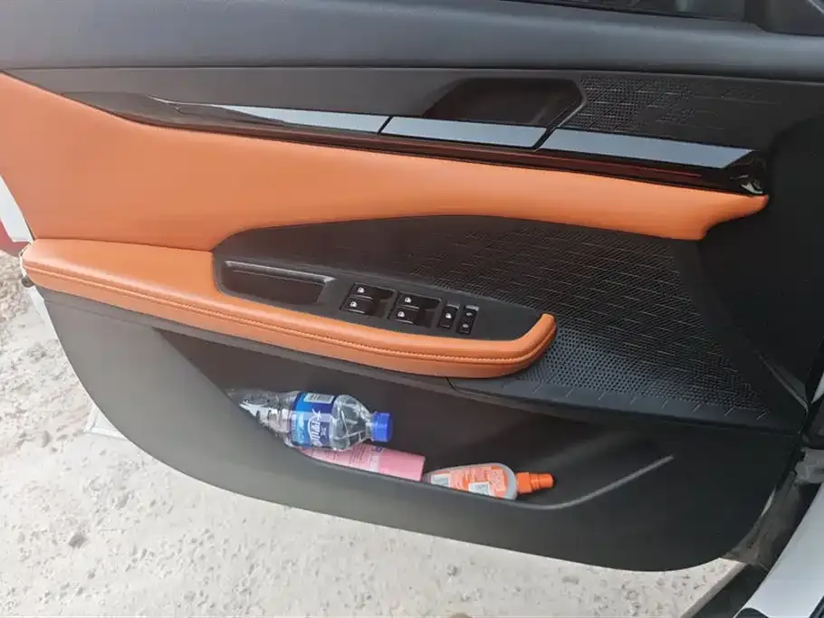 Changan UNI-V 2023 из CN, фото 2