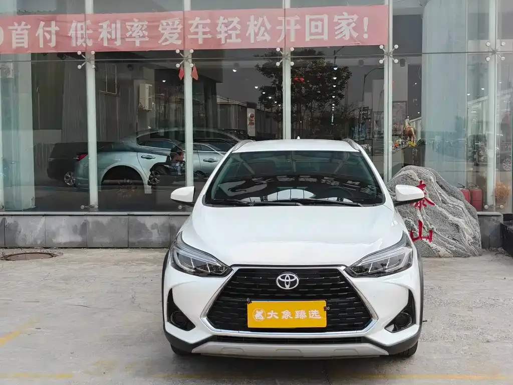 Toyota Yaris L 2023 из CN, фото 5