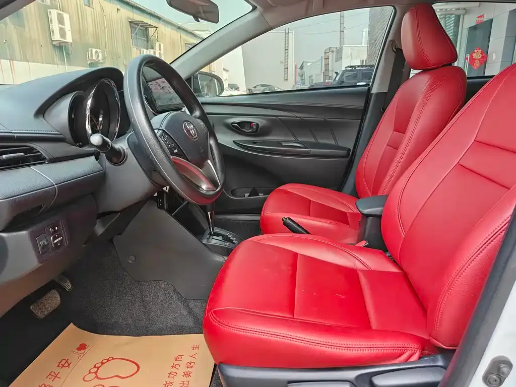 Toyota Yaris L 2023 из CN, фото 10