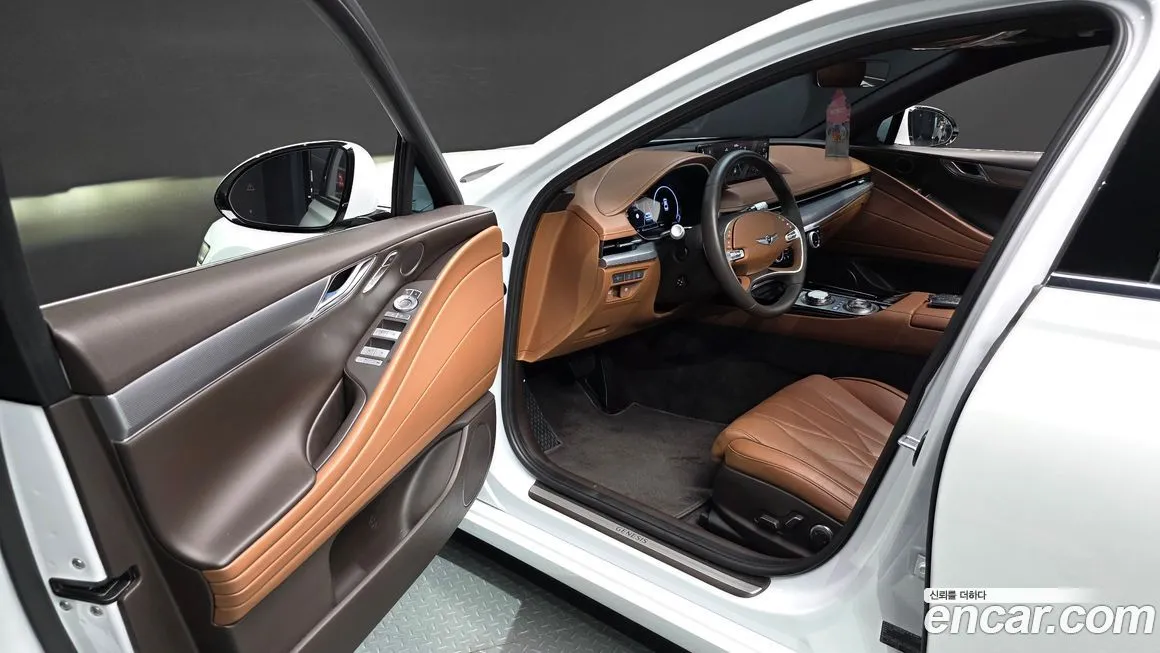 Genesis G80 — фото 9