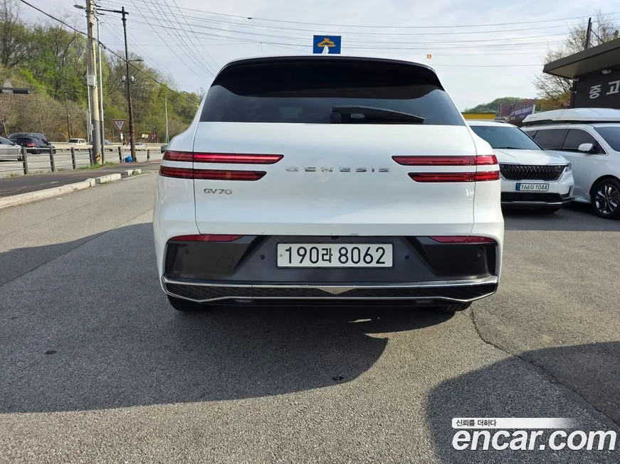 Genesis GV70 2025 из KR, фото 5