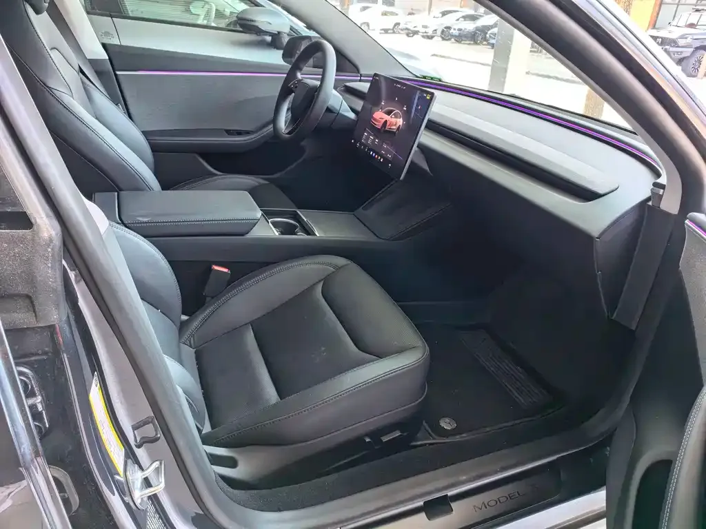 Tesla Model 3 2024 из CN, фото 9