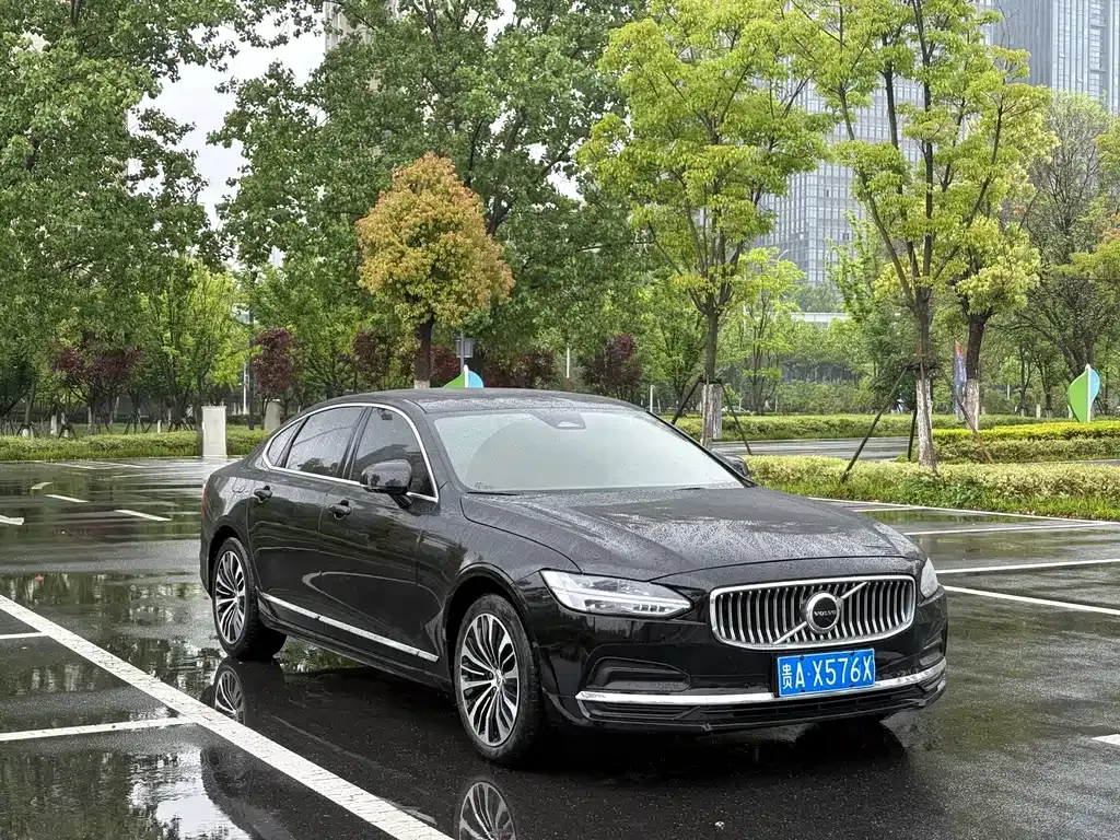 Volvo S90 2025 из CN, фото 10