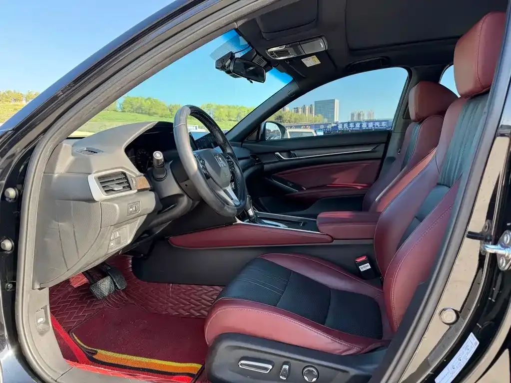 Honda Inspire 2022 из CN, фото 2