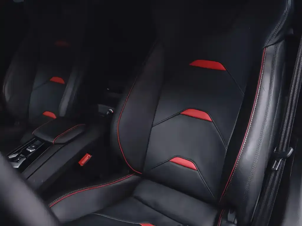 Lamborghini Huracan 2023 из CN, фото 3