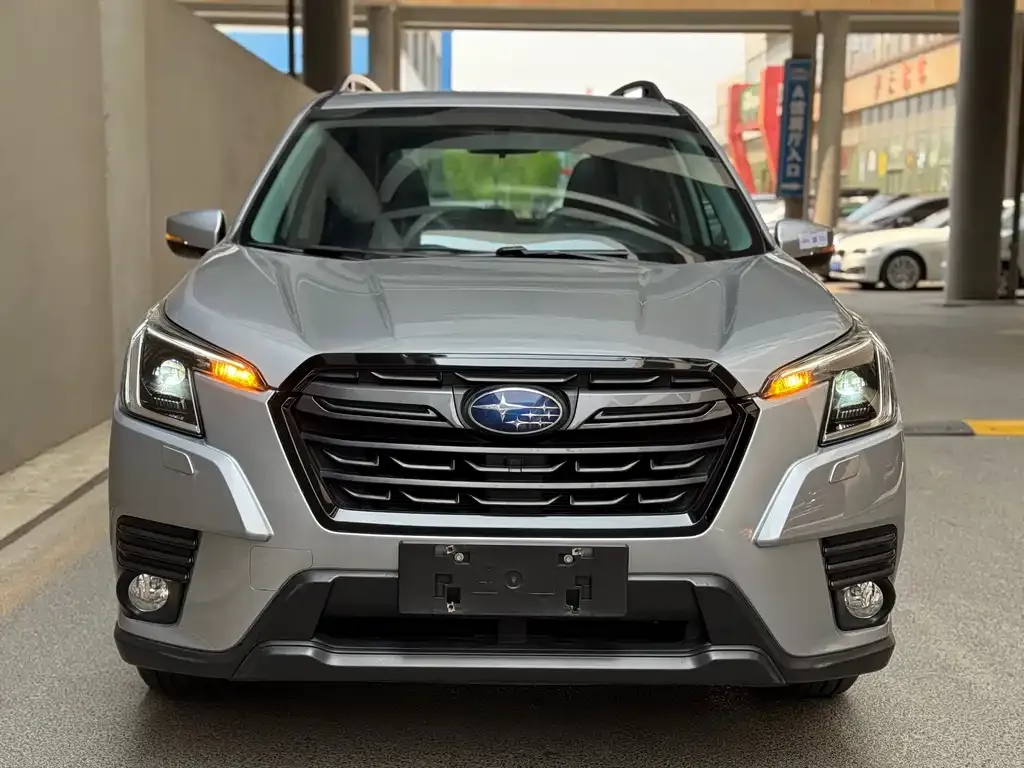Subaru Forester 2022 из CN, фото 6