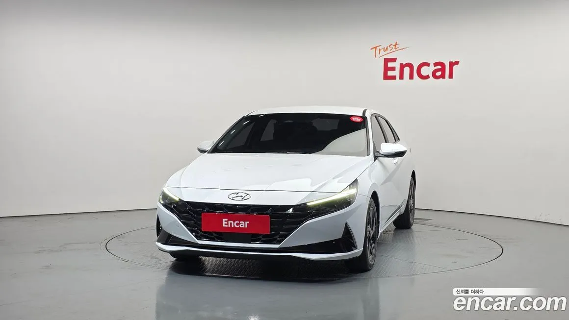 Hyundai AVANTE 2021 из KR, фото 3