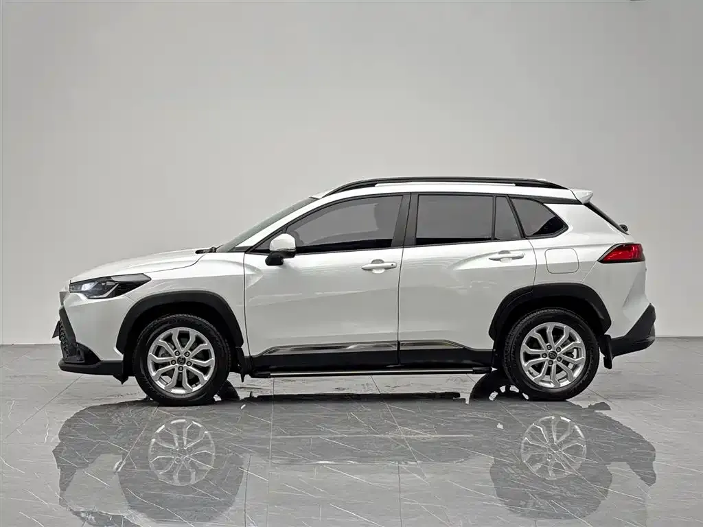Toyota Frontlander 2024 из CN, фото 9