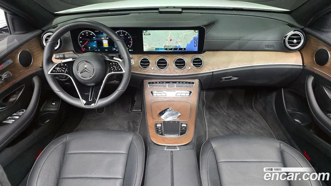 Mercedes-Benz E-Class 2023 из KR, фото 10