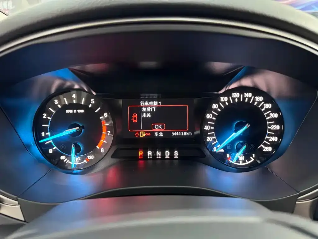 Ford Mondeo 2021 из CN, фото 7