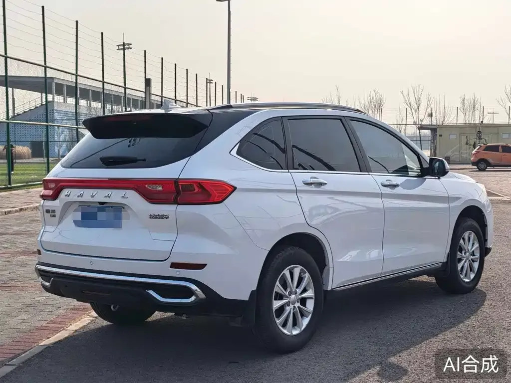 Haval M6 — фото 5