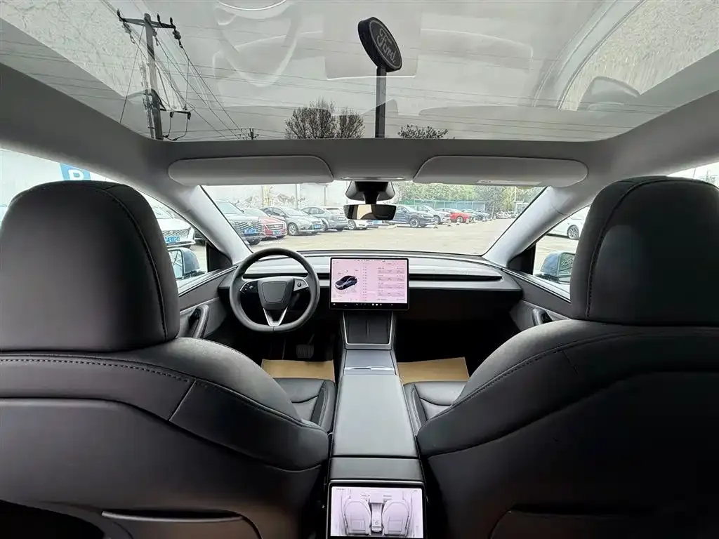 Tesla Model Y 2025 из CN, фото 10