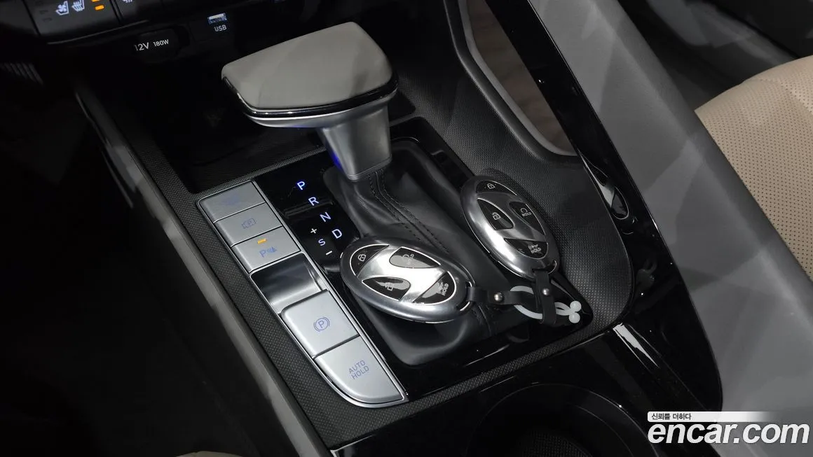 Hyundai AVANTE — фото 7
