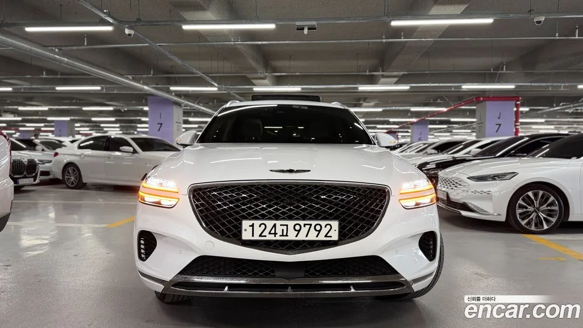 Genesis GV70 2023 из KR, фото 8