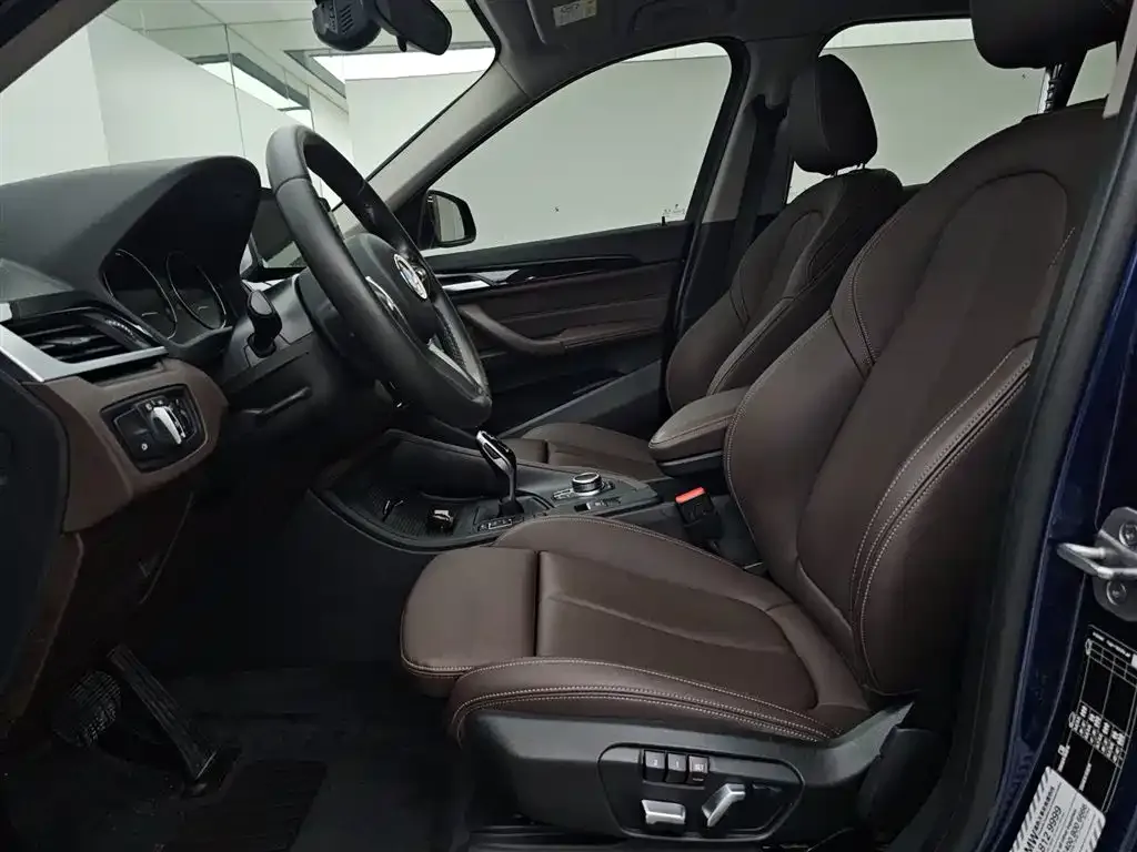 BMW X1 2022 из CN, фото 8
