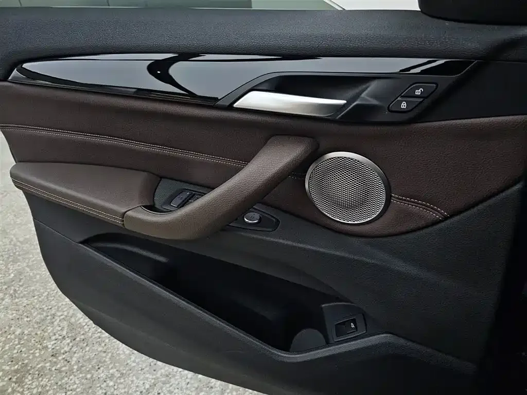 BMW X1 2022 из CN, фото 9