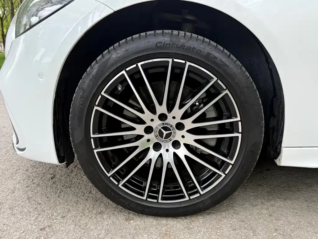 Mercedes-Benz C-Class 2024 из CN, фото 6