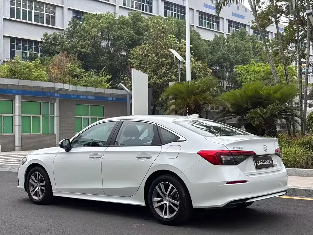 Honda Civic 2024 из CN, фото 10