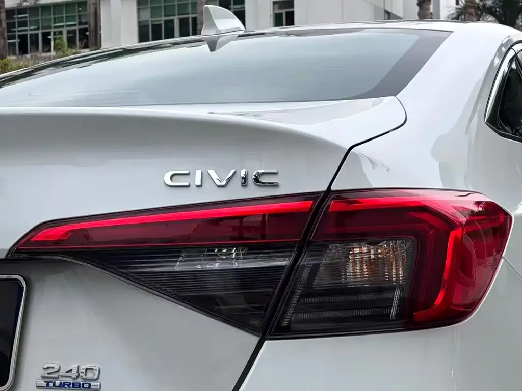 Honda Civic 2024 из CN, фото 6